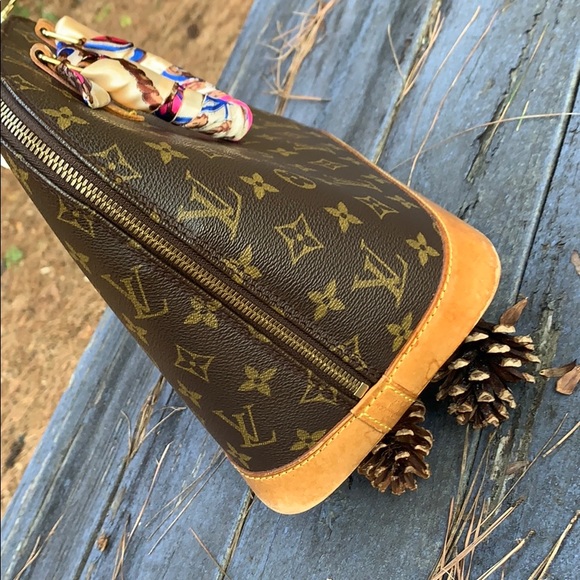 💯 Authentic Louis Vuitton Alma Monogram - Picture 7 of 16